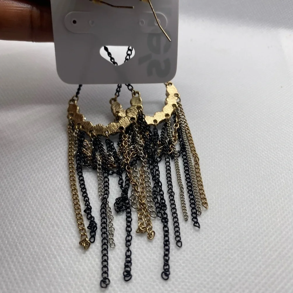 Claires dangle antique